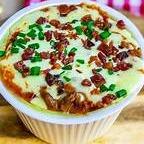 Batata recheada strognoff carne