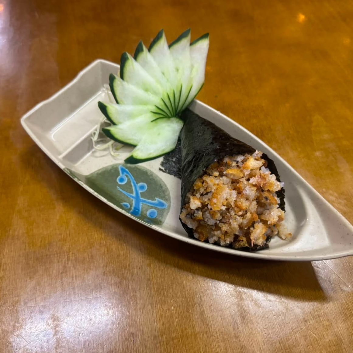 TEMAKI HOT ROLL 100G COM ARROZ 