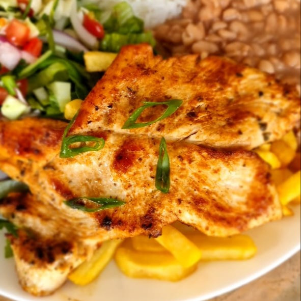 FILÉ DE FRANGO GRELHADO
