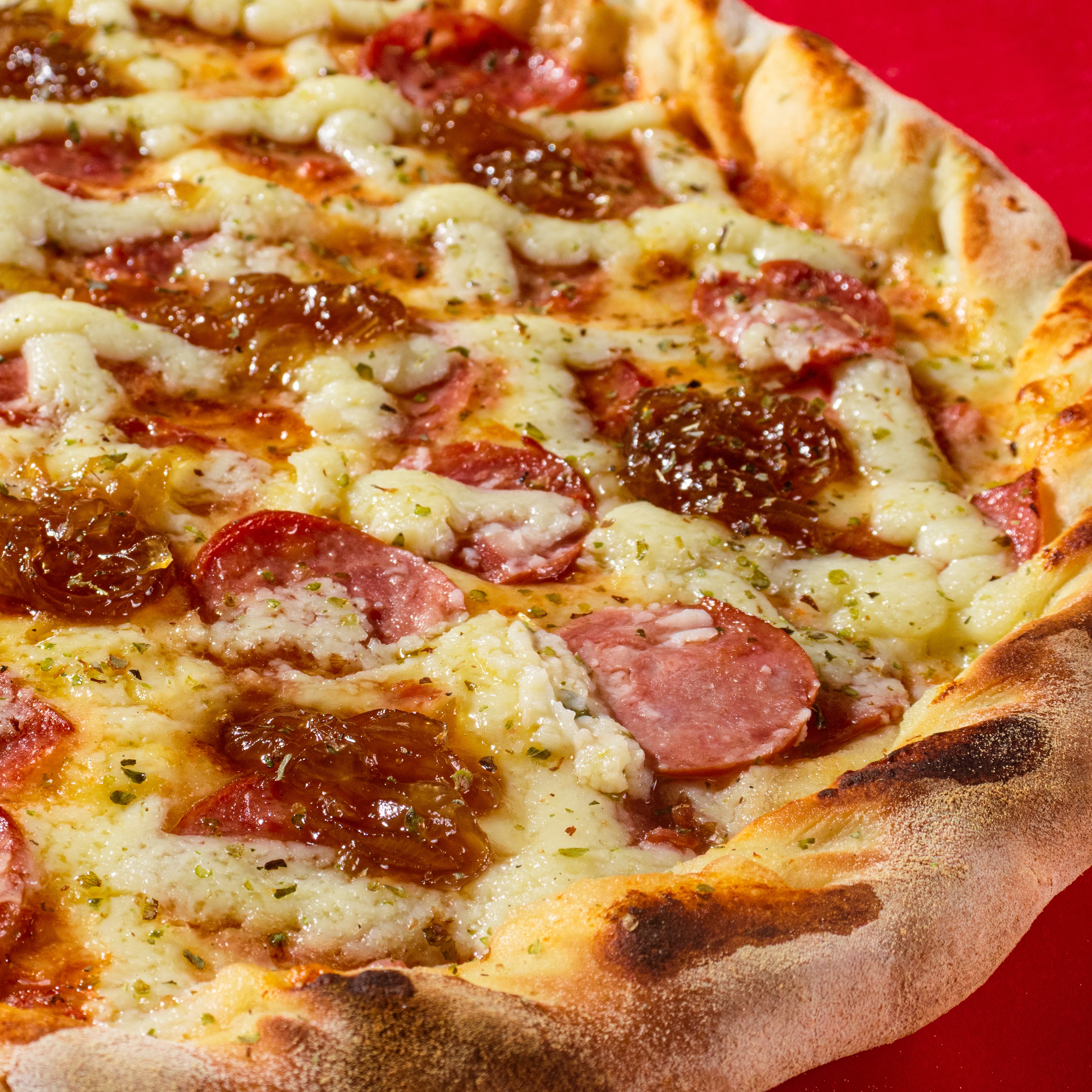 Pizza Grande - Calabresa c/ Catupiry c/ Cebola Caramelizada