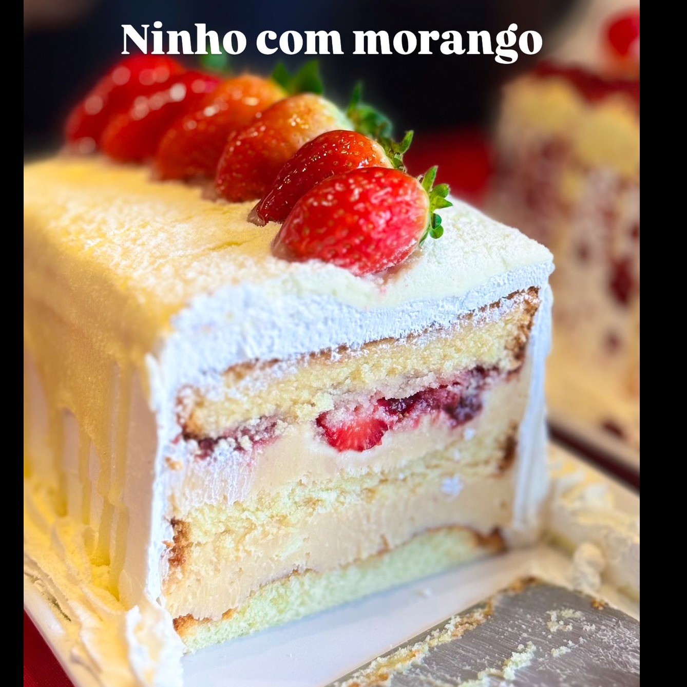 Torta sabor de Ninho com morango 