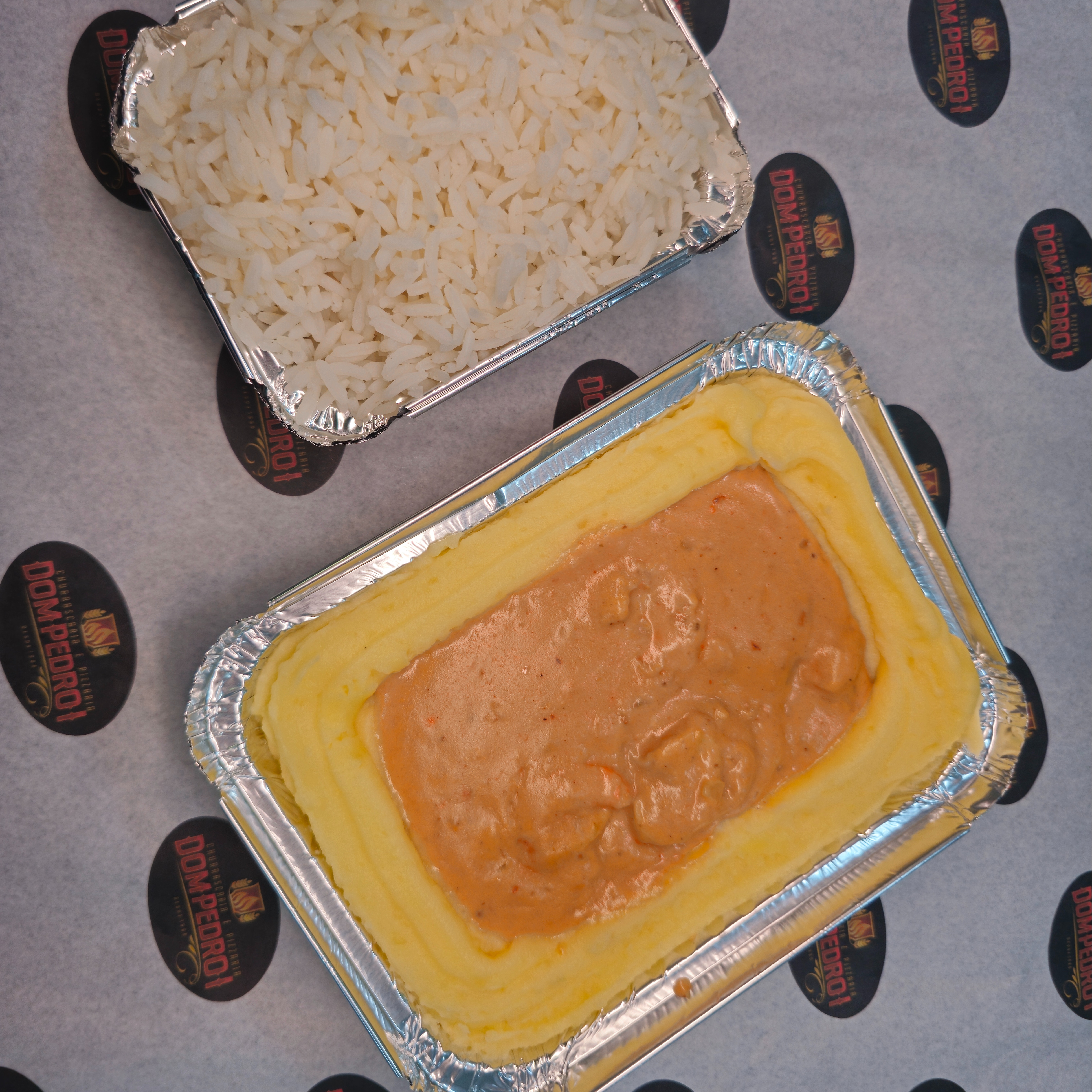 Mini Strogonoff frango