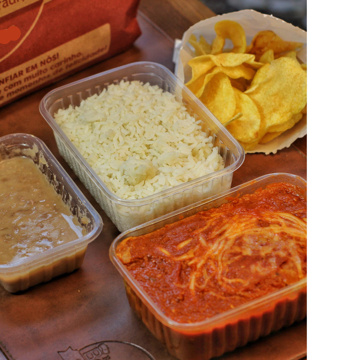 Marmitex de frango a parmegiana