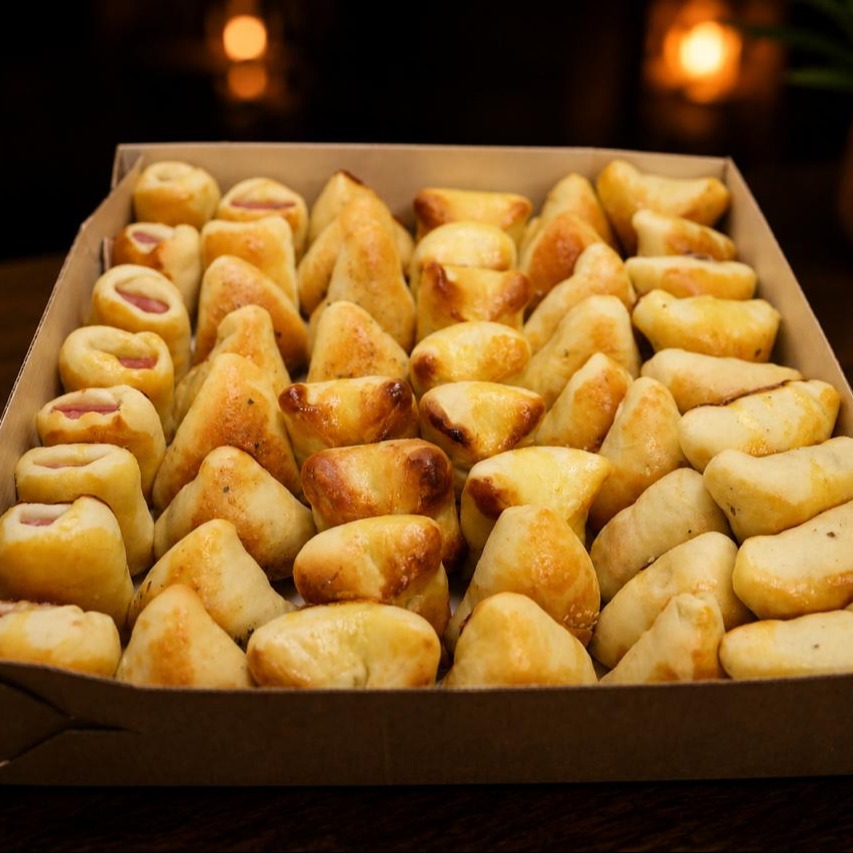 50 Mini Salgados Assados
