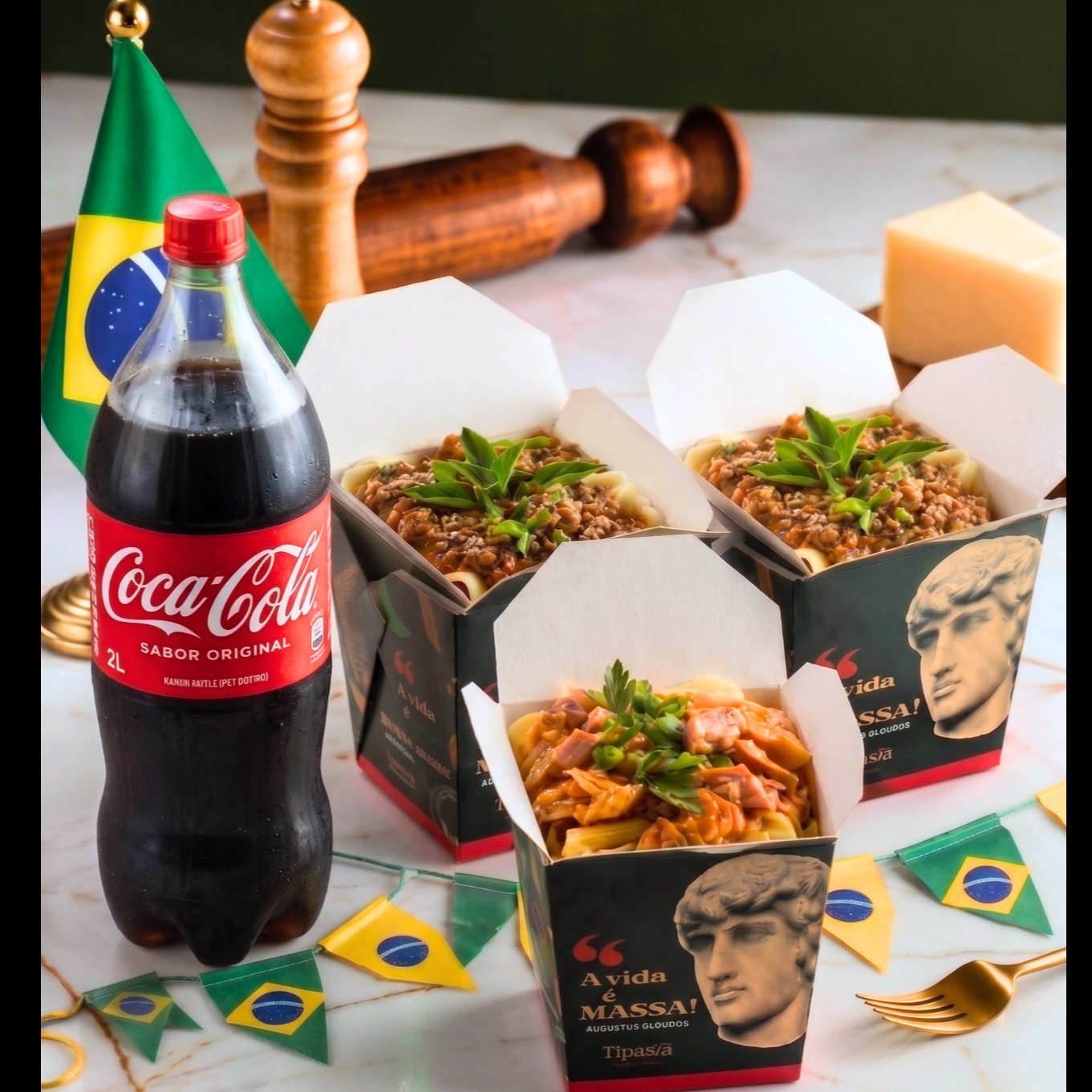 FESTA DO HEXA: 3 massas + 1 refri 2L