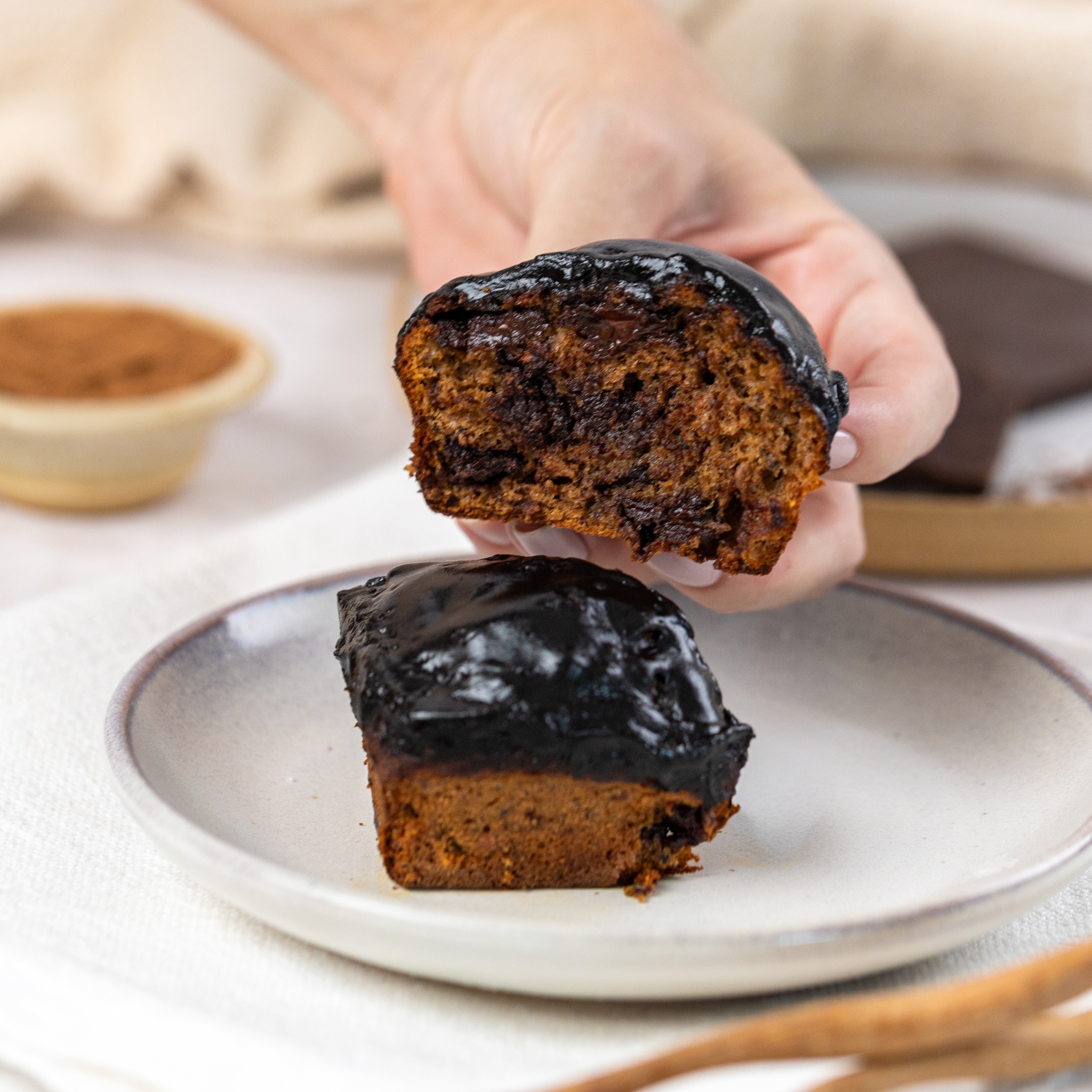 BOLO  GOTAS DE CHOCOLATE 70%
