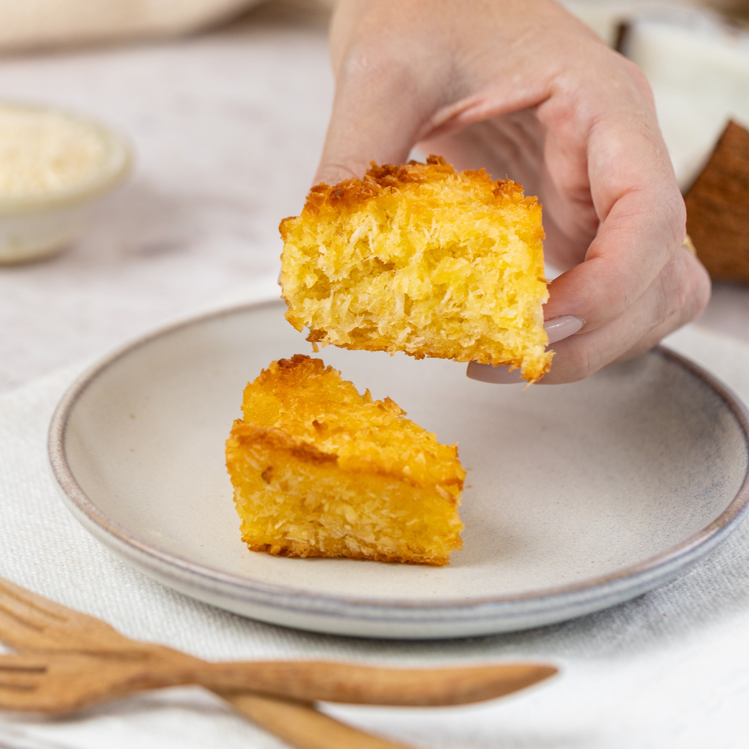 BOLO DE AIPIM COM COCO 