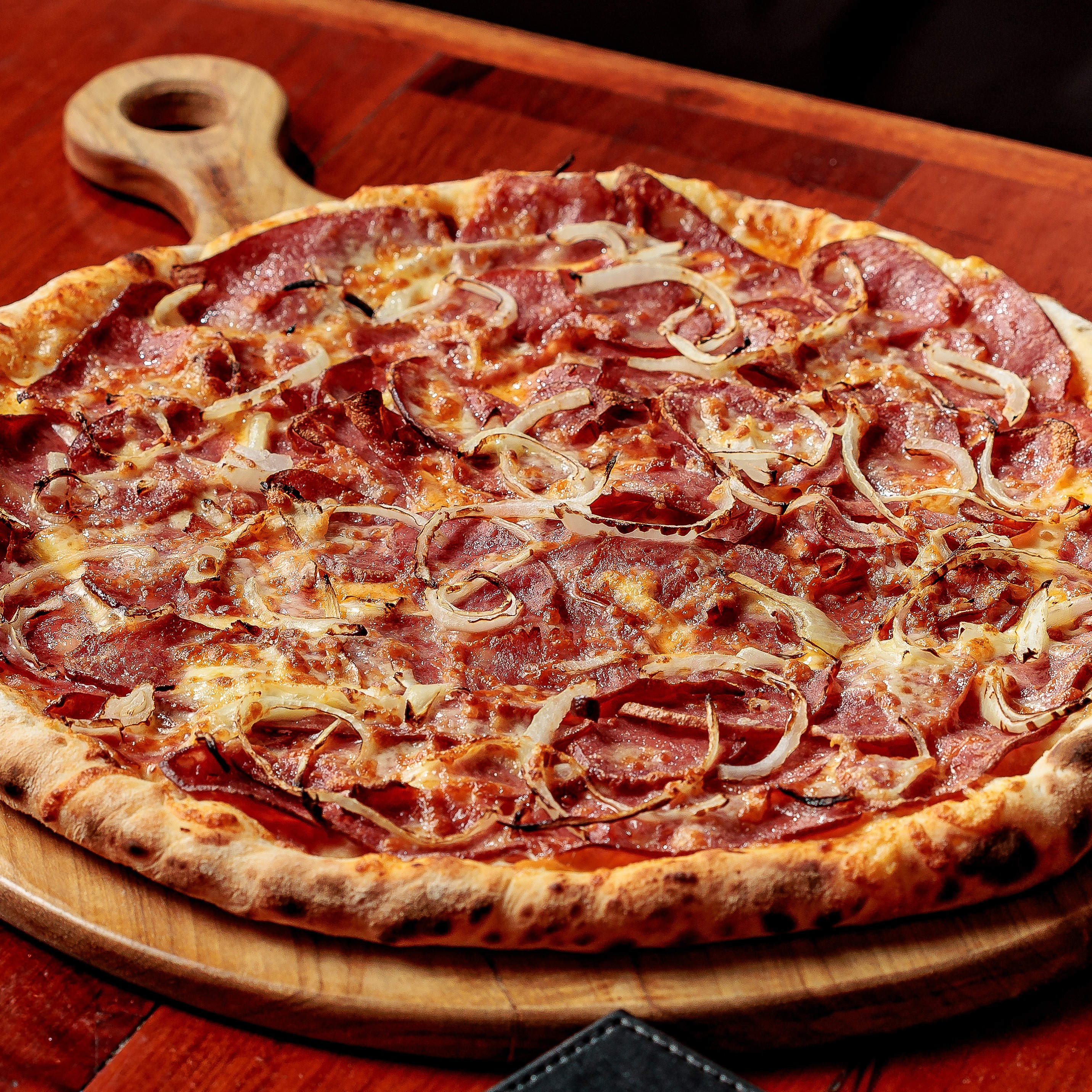 Pizza Grande Calabresa 