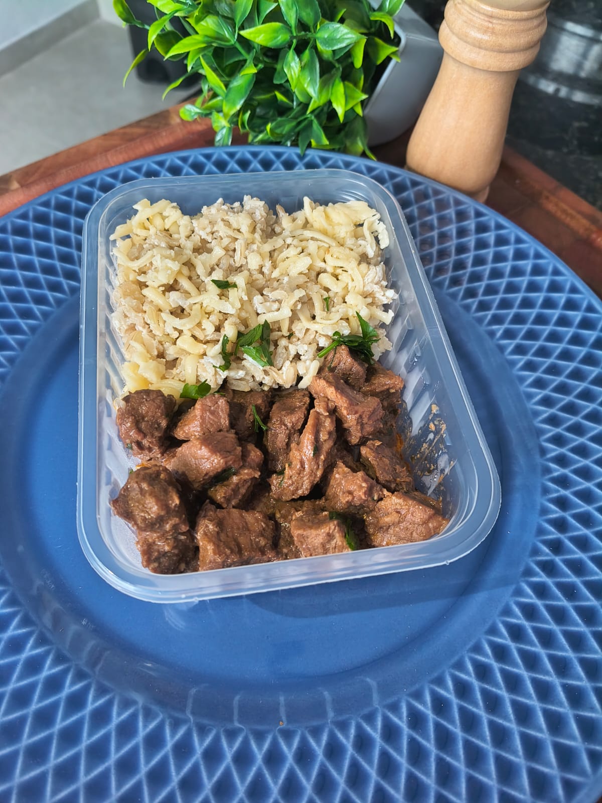 Picadinho com arroz integral a piamontese