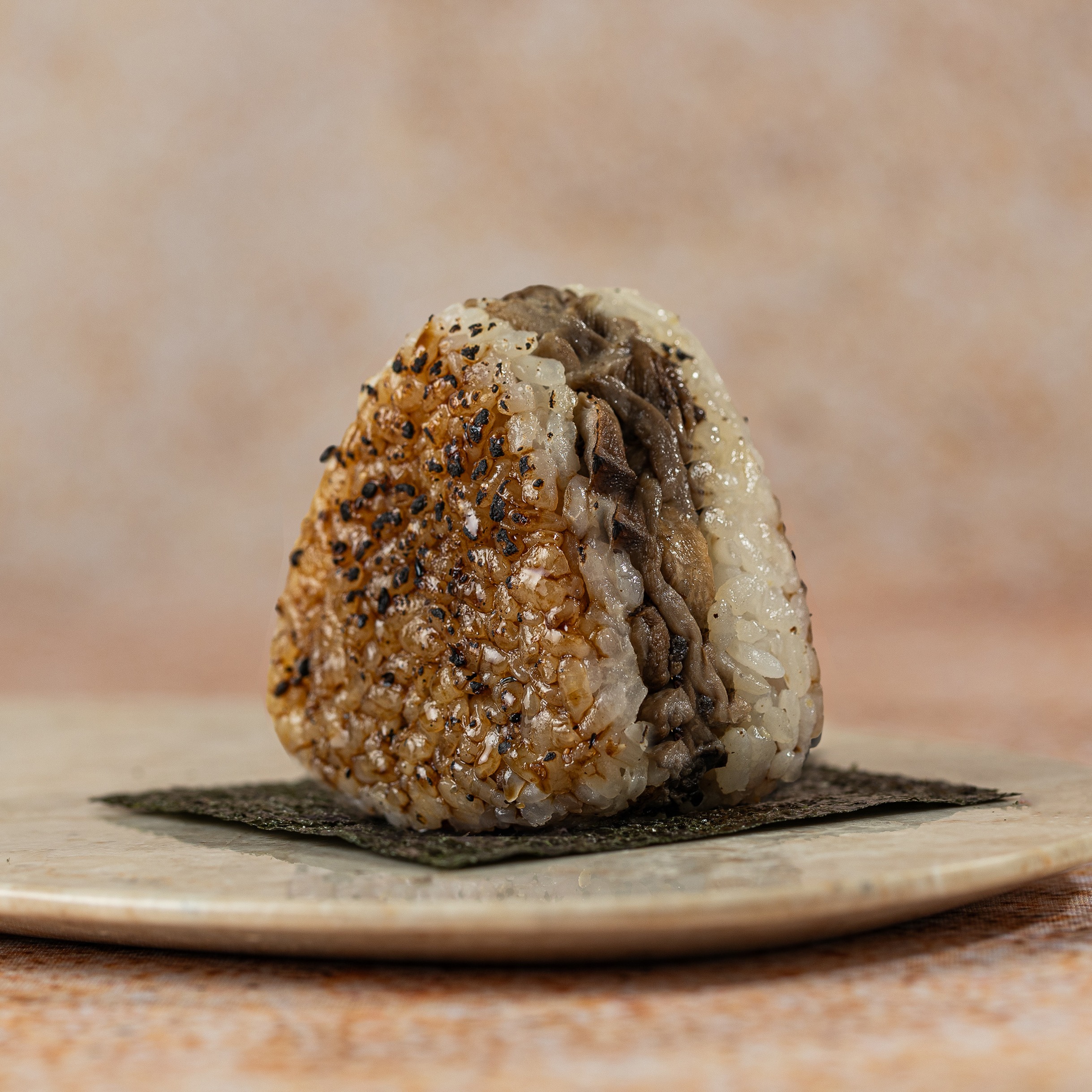 Oniguiri de Cogumelos