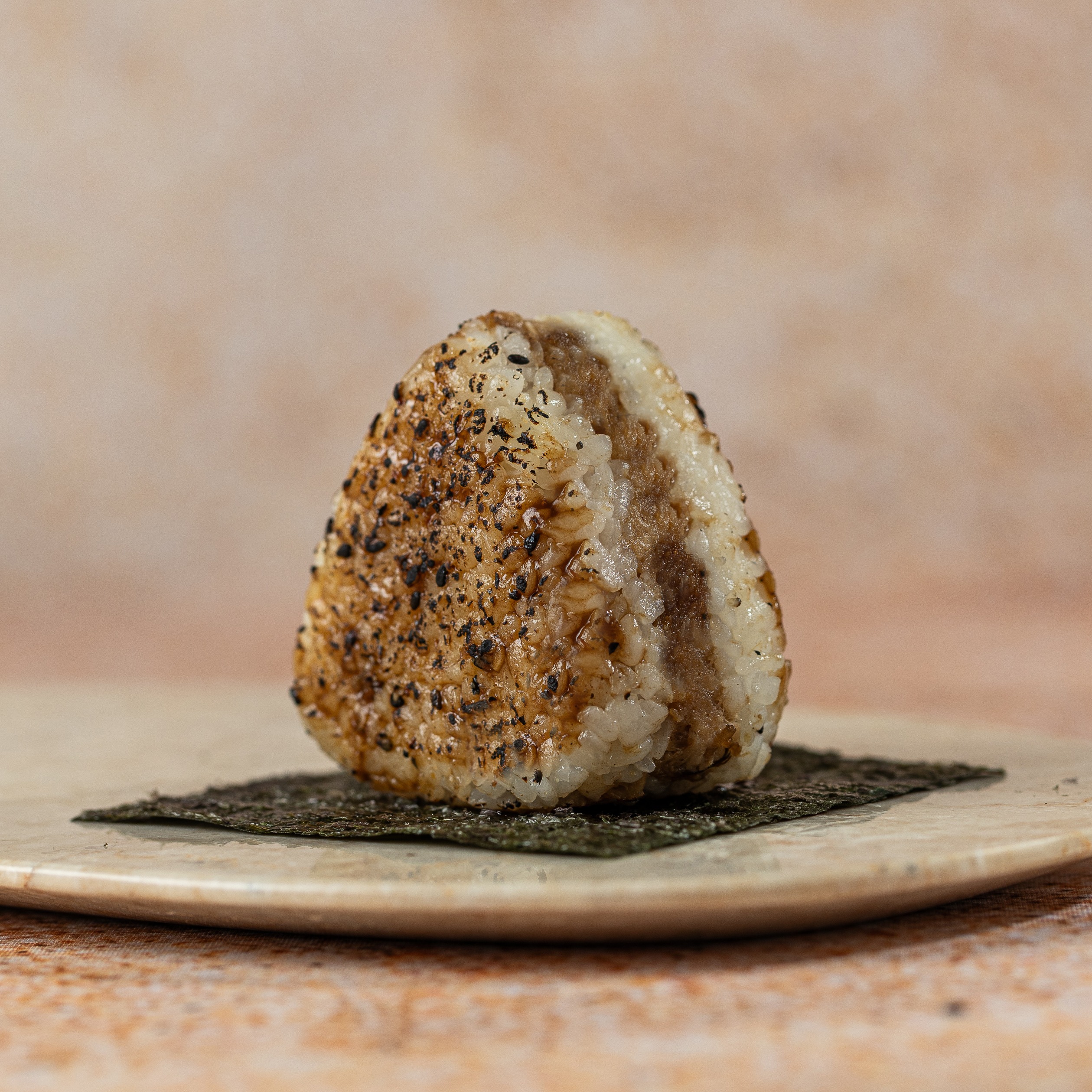 Oniguiri de Pancetta