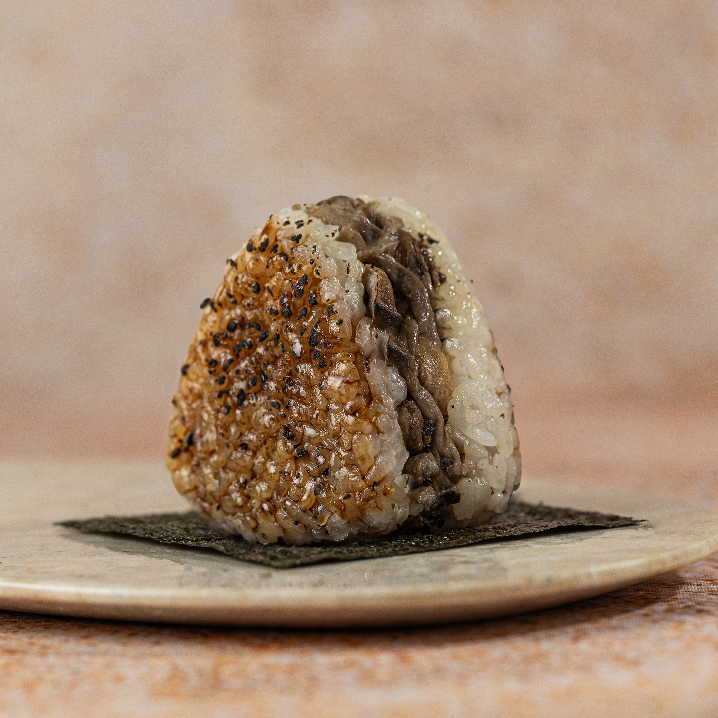 Oniguiri de Cogumelos