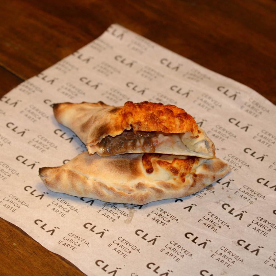 Calzone de Carne de Panela