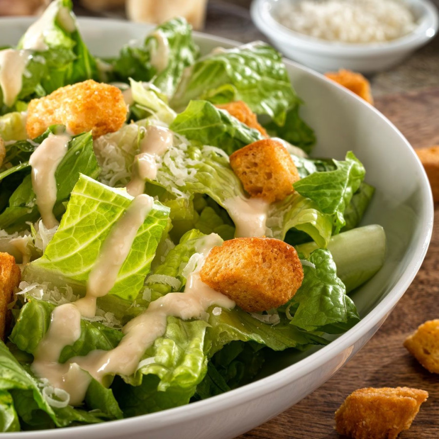 Salada Caesar