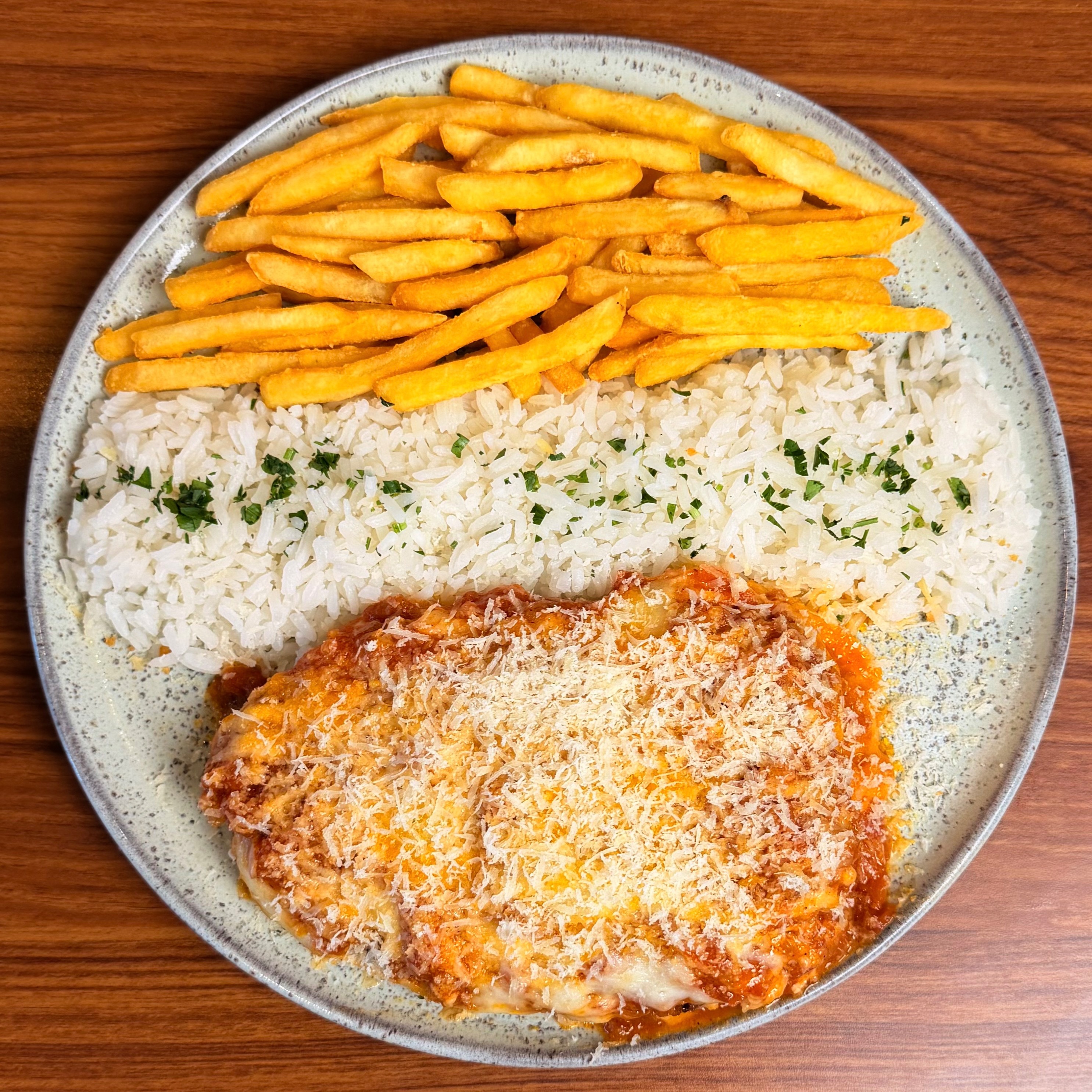 PARMEGIANA DE FILÉ MIGNON