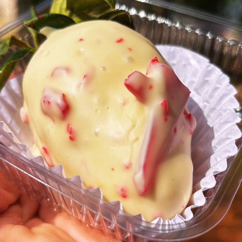 MORANGO  CRAVEJADO