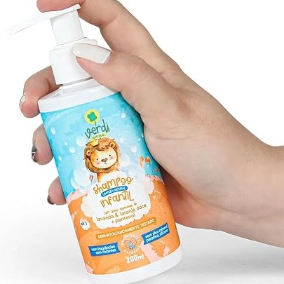 Shampoo Infantil 100% Natural com Óleos essenciais de Lavanda e Laranja doce e Pantenol - 200 ml