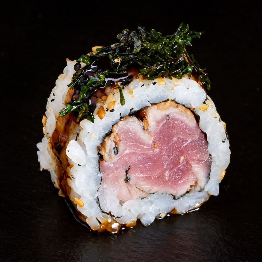 Uramaki atum negro - 10 peças