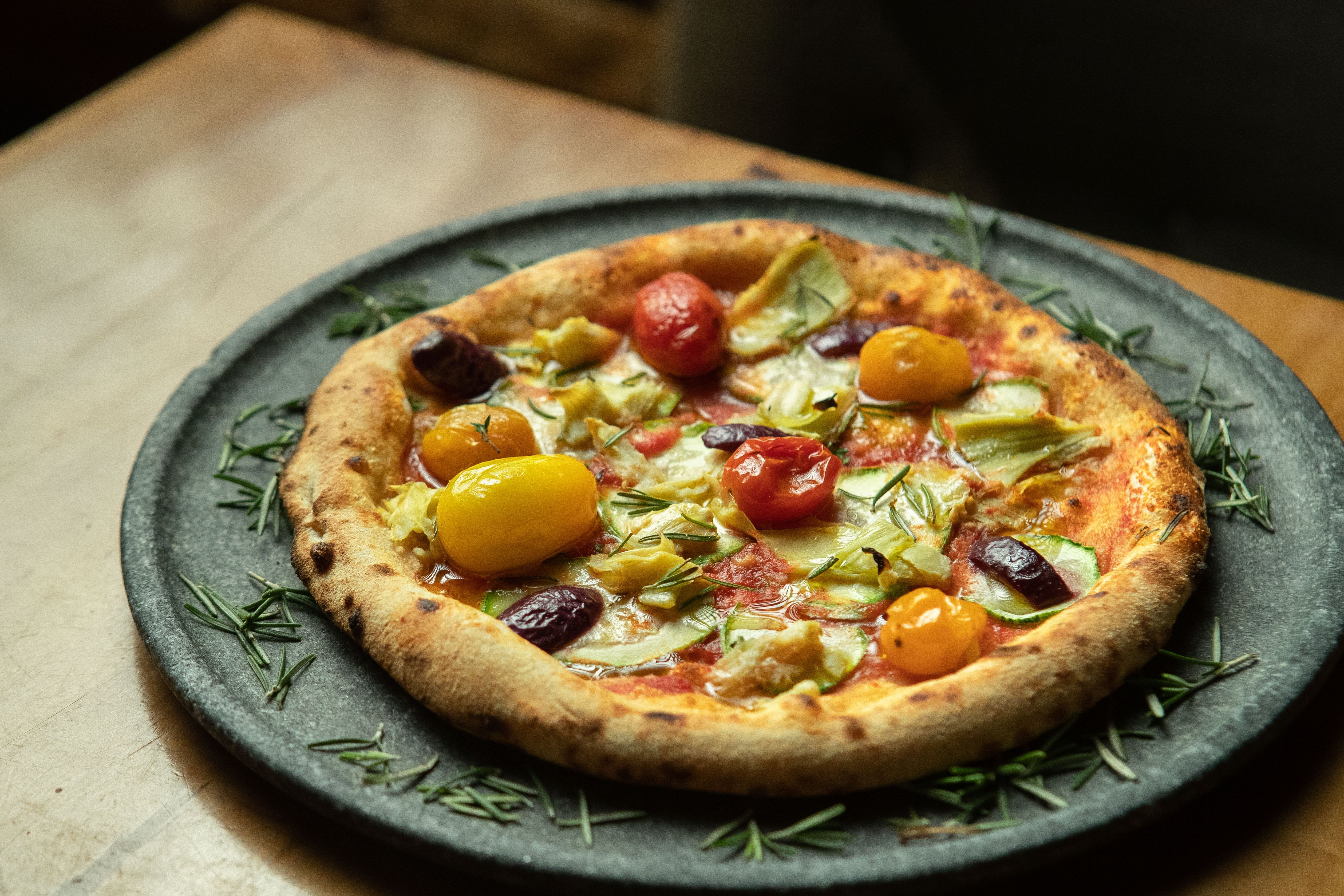 PIZZA F