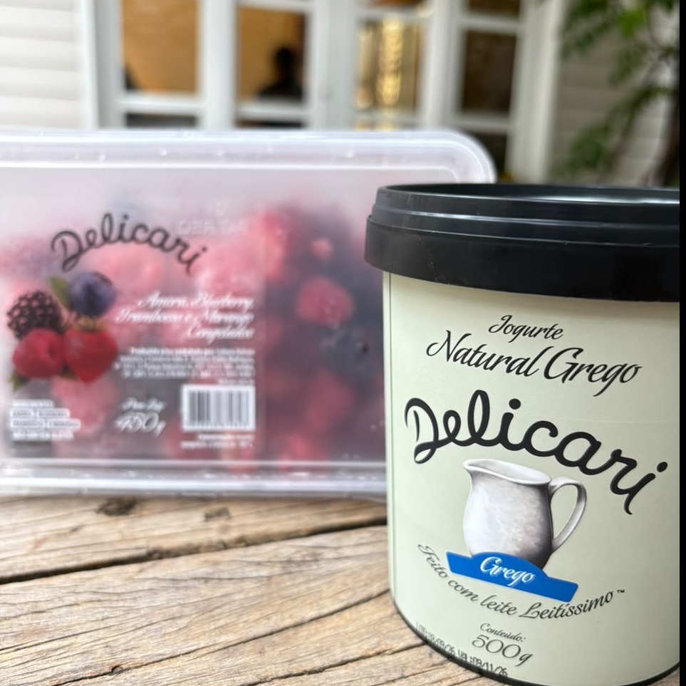 Kit Iogurte Grego + Mix de Frutas Vermelhas