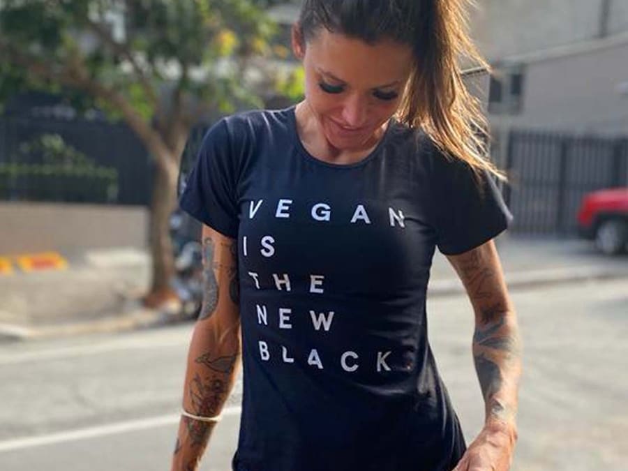 Camiseta "Vegan is The New Black"