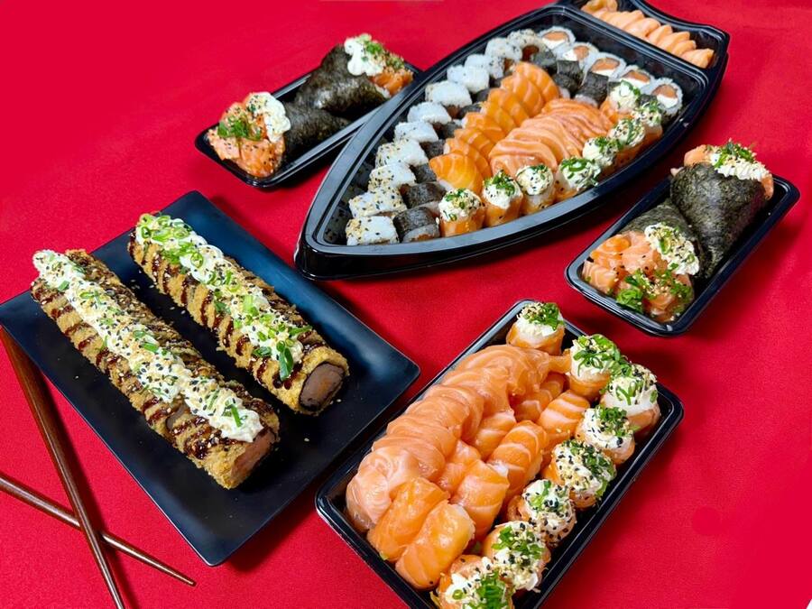 Capitão 14 (114 peças + 4 temakis)