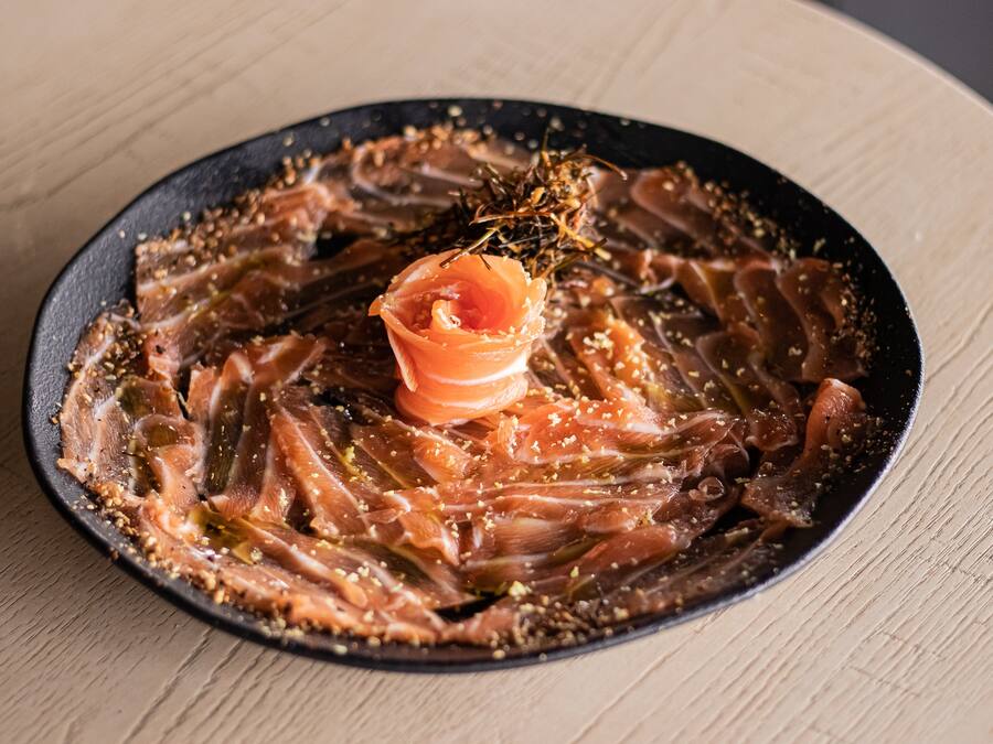 Carpaccio de Salmão Trufado