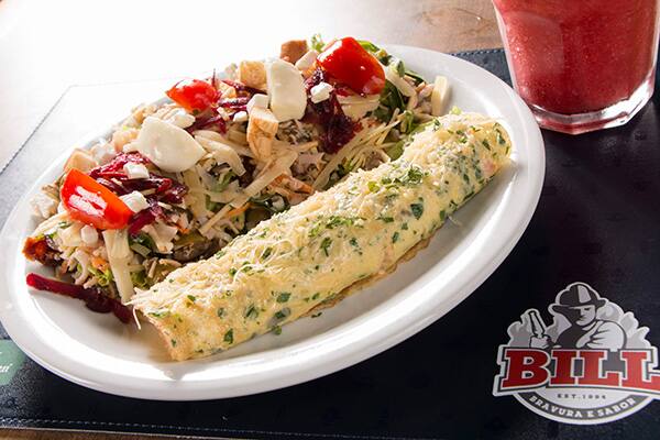 Chicken 'n eggs + salada personalizada