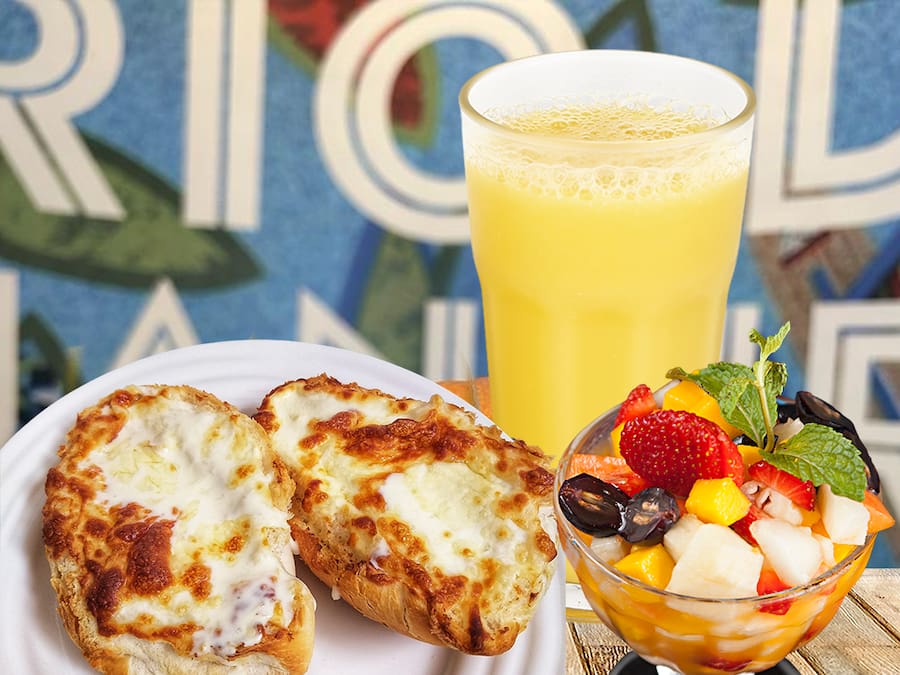 Combo 3 -Pão na Chapa com Catupiry + suco laranja 300ml + Salada de frutas 300ml