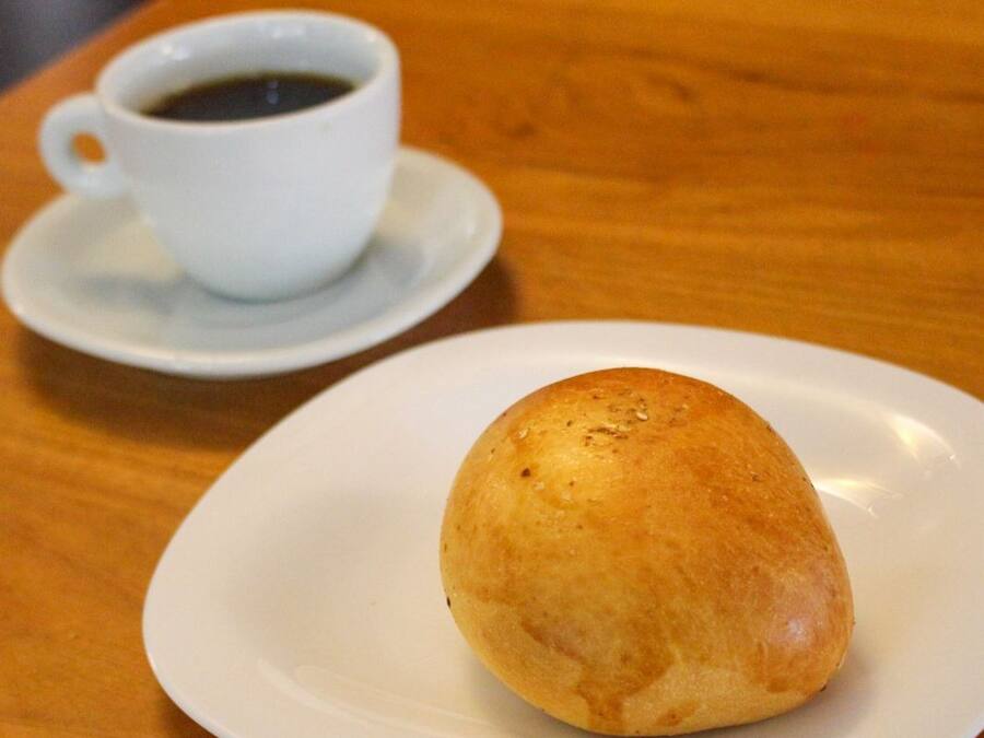 Combo Coado Manní Médio + Pão de Batata