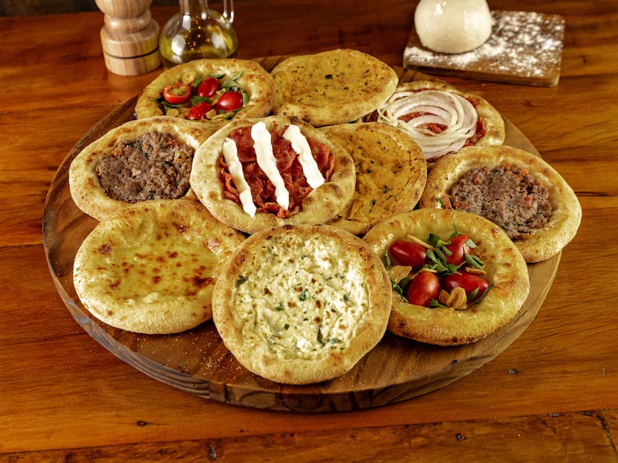 Combo com 10 esfihas salgadas  (5% off)