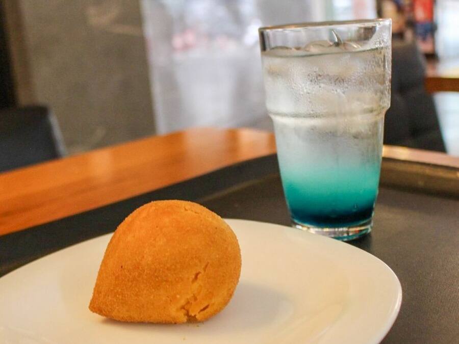 Combo Lemonade Manní + Coxinha de Frango com Requeijão