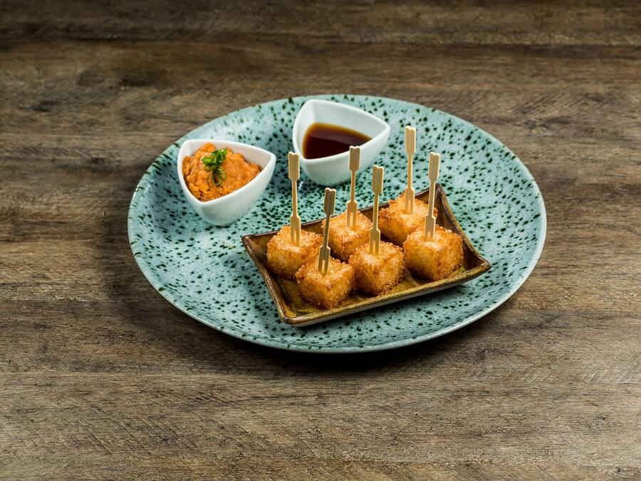 Crispy rice spicy tuna