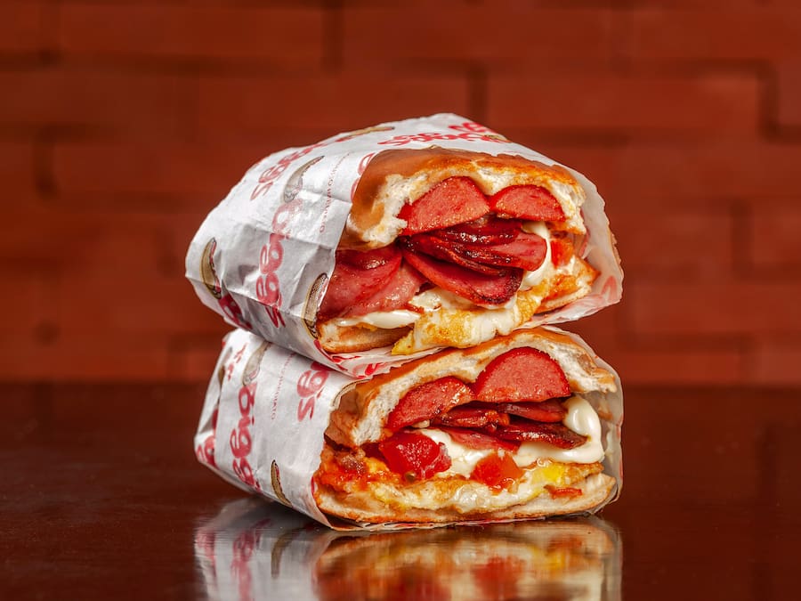 Dog calabresa egg Catupiry