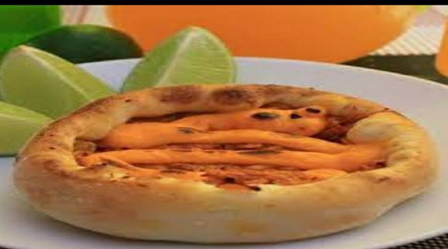 Esfiha de Atum c/ Cheddar