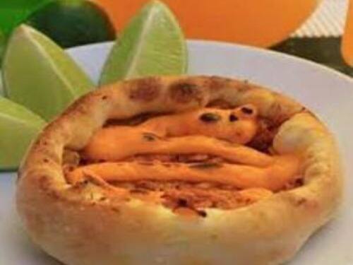 Esfiha de Carne Seca c/ Cheddar