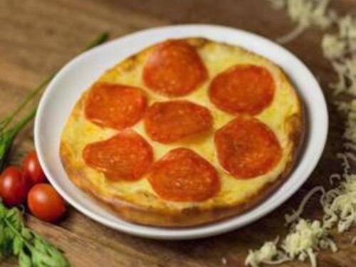 Esfiha de Peperoni c/ Queijo