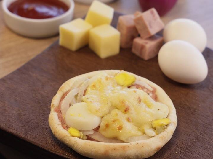 Esfiha de Portuguesa