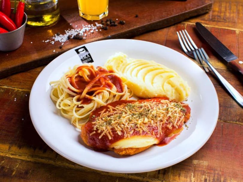 Frango à parmegiana