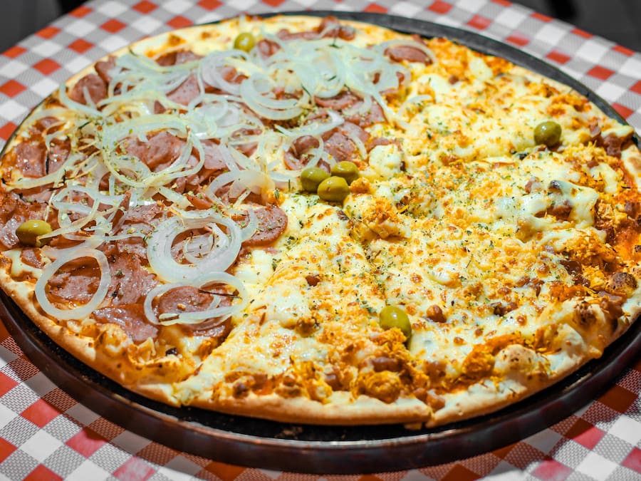 GRANDE 2 SABORES (8 PEDAÇOS)