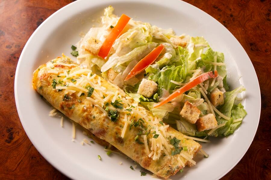 Homemade eggs + salada personalizada