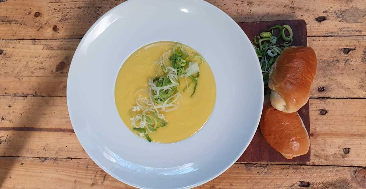 Mauna kea creme de mandioquinha com alho porro 420 ml.