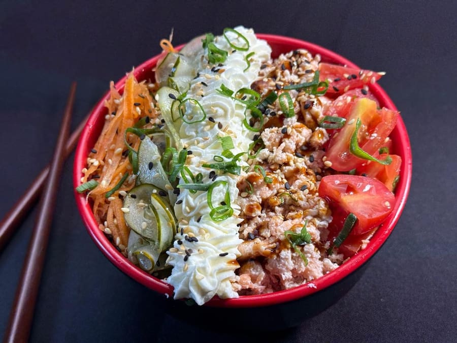 Mini Poke Capitão 01 - Salmão Grelhado (250g)