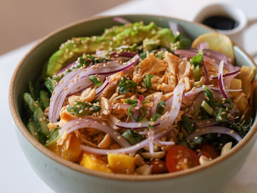 Monte seu Poke - Frango ou Ovo de Codorna