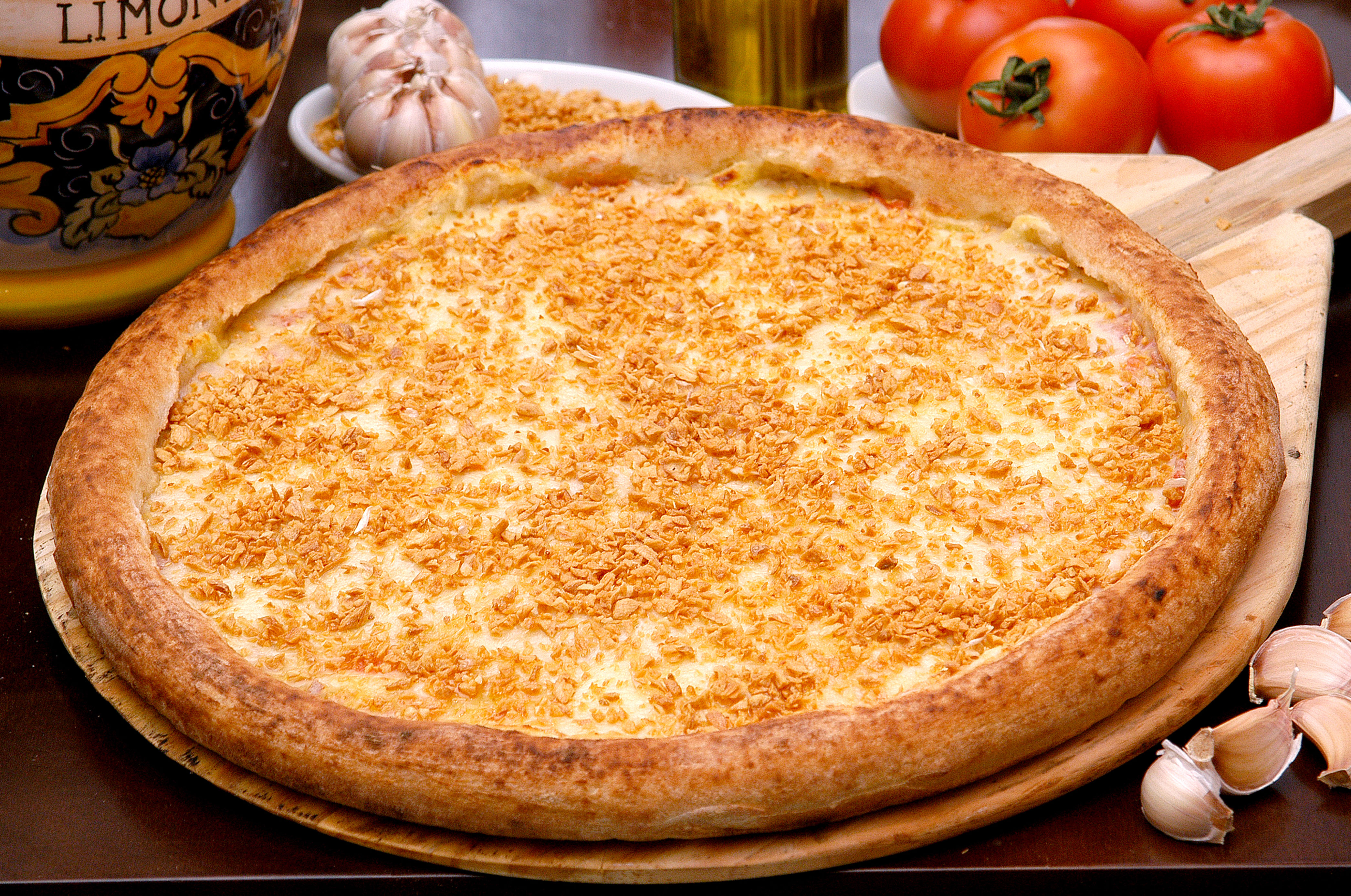 Mozzarela com alho com 25% no DELIVERY DIRETO