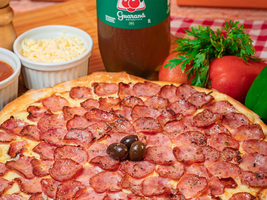 Pizza Grande Calabresa