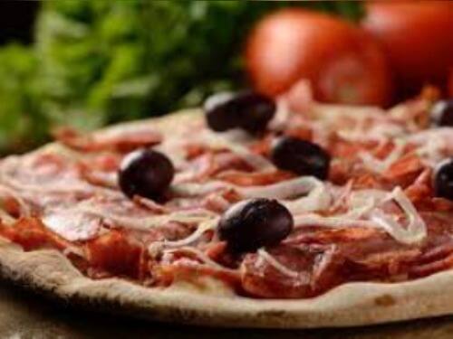 Pizza Grande Calabresa