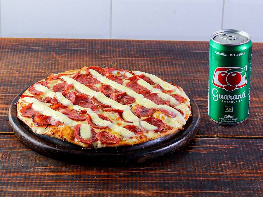 Pizza Individual (25cm) + Refrigerante lata