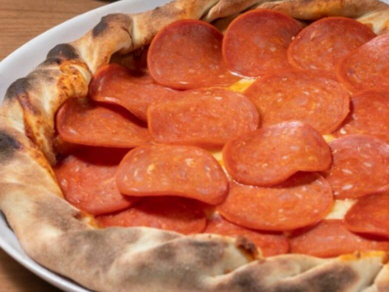 Pizza Pepperoni Ceratti Fatiado