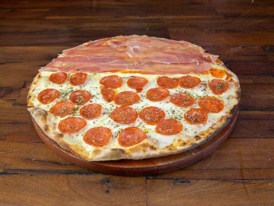 Pizzas Médias 2 Sabores